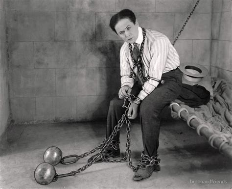 Houdini Revealed: The Truth Behind His Most Famous Tricks